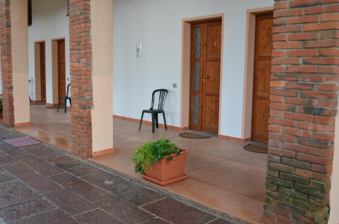 Agriturismo Agrifoglio San Giovanni Suèrgiu Екстериор снимка